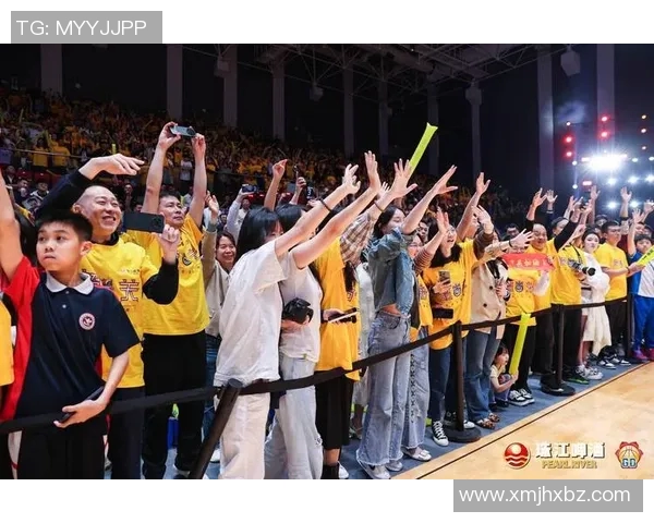 深圳男篮感谢远征球迷热情支持